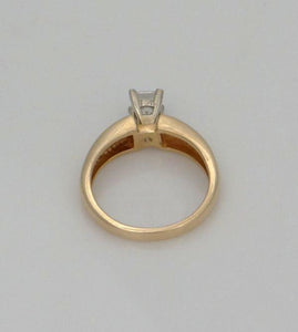 LADIES 14K YELLOW GOLD .56ct PRINCESS SOLITAIRE DIAMOND ENGAGEMENT RING 6 3/4