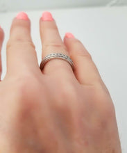 Load image into Gallery viewer, 14k WHITE GOLD SINGLE ROW 1/3ct ROUND DIAMOND ETERNITY WEDDING BAND
