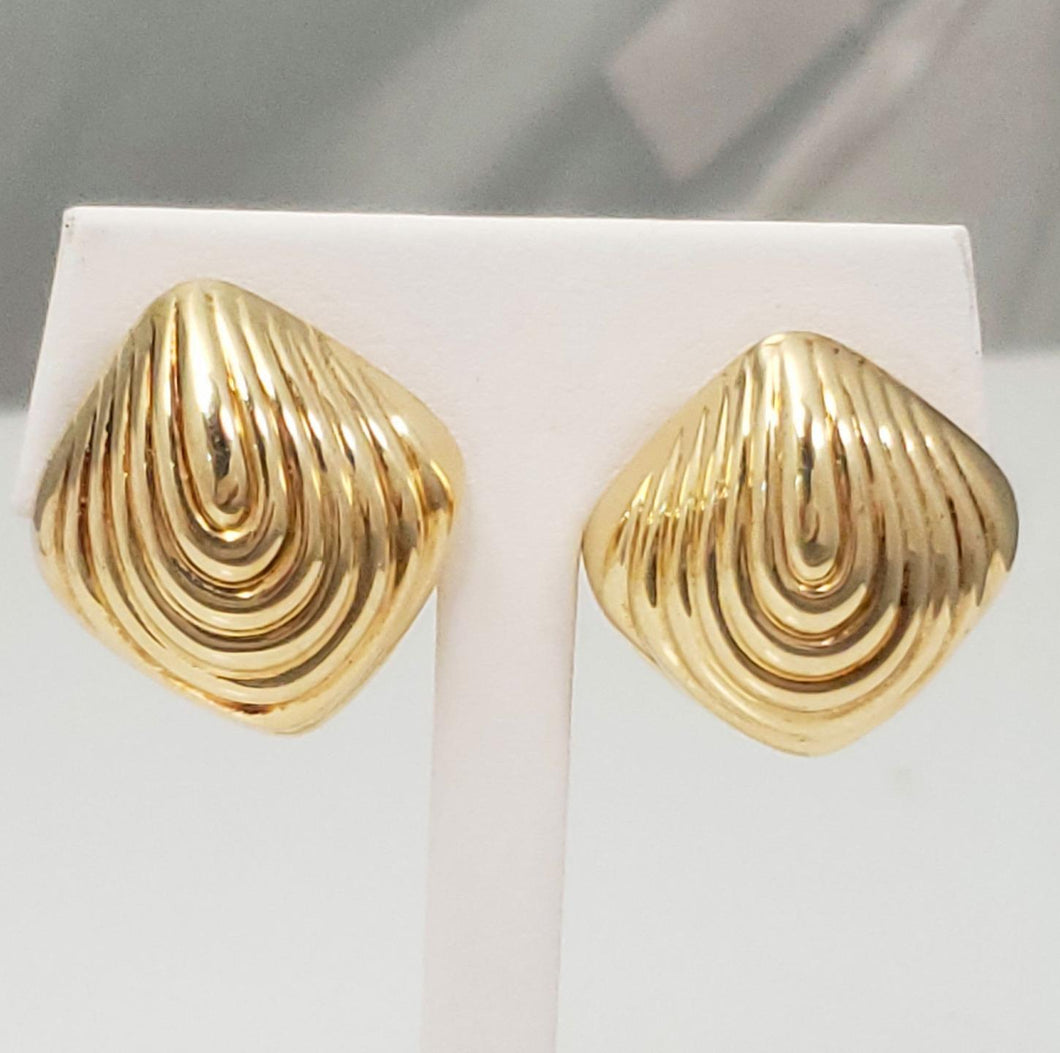 14k Yellow Gold Hollow Puff Domed Ribbed Earrings
