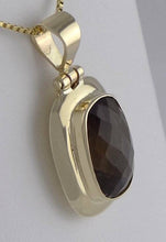 Load image into Gallery viewer, 14K YELLOW GOLD 7.00ct SYNTHETIC SMOKEY TOPAZ SOLITAIRE PENDANT CHARM 1.12&quot;

