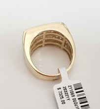 Load image into Gallery viewer, MENS 3.00ct DIAMOND RECTANGLE TOP LINEAR RING in 10K YELLOW GOLD
