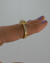 Load image into Gallery viewer, 14k Yellow Gold 1.21ct Total Diamond Princess Halo Engagement Wedding Band Set
