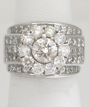 Load image into Gallery viewer, 14k White Gold 5.00ct Round Princess Cut Flower Wide Engagement Wedding Ring
