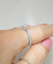 Load image into Gallery viewer, 14k White Gold .44ct VS1 Radiant Cut Genuine Solitaire Diamond Engagement Ring
